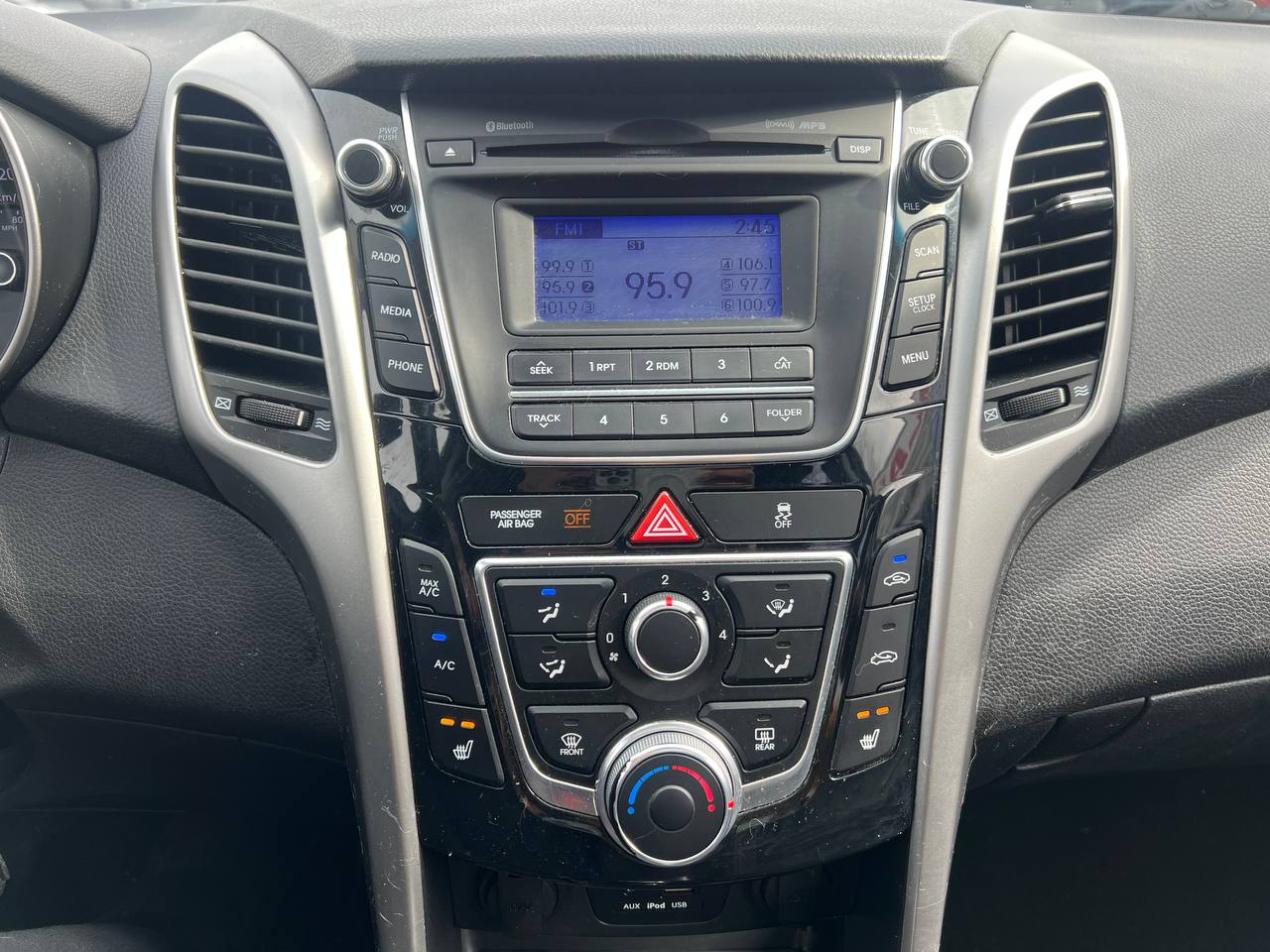 2013 Hyundai Elantra GT GLS**Toit Ouvrant Panoramique**Sieges CHAUFFANTS**MAGS** Image principale