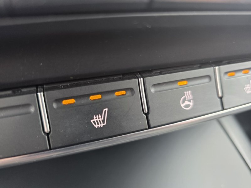 2019 Kia Sorento **LX**7 PASSAGERS**AWD**CAMERA DE RECUL**SIEGES CHAUFFANTS**MAGS**EN SPECIAL** Image principale