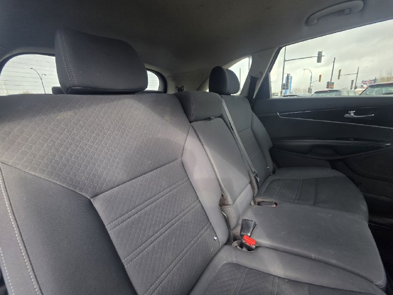 2019 Kia Sorento **LX**7 PASSAGERS**AWD**CAMERA DE RECUL**SIEGES CHAUFFANTS**MAGS**EN SPECIAL** Image principale