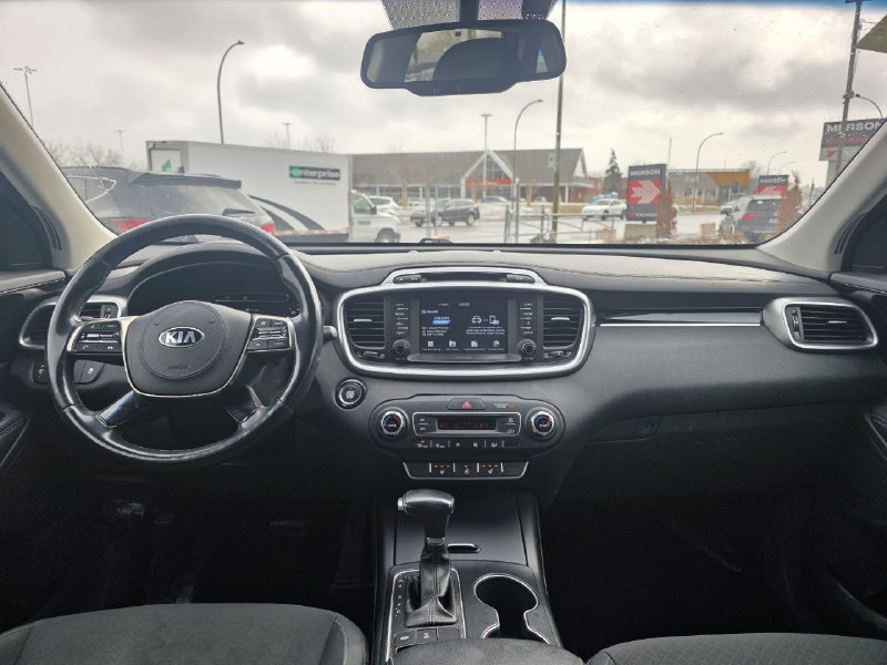 2019 Kia Sorento **LX**7 PASSAGERS**AWD**CAMERA DE RECUL**SIEGES CHAUFFANTS**MAGS**EN SPECIAL** Image principale