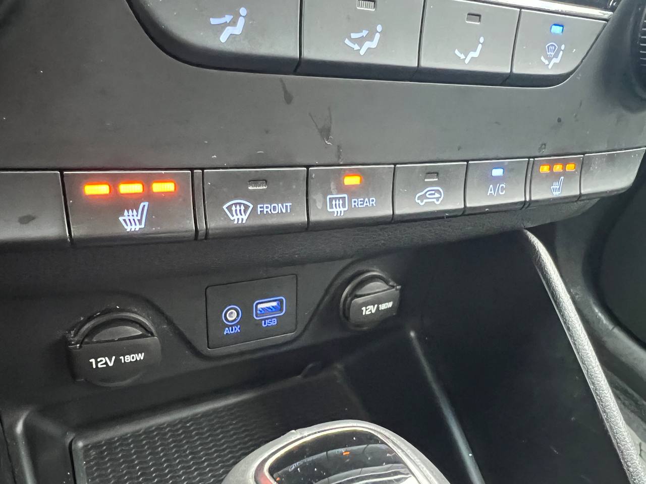 2016 Hyundai Tucson Premium**AWD**CAMERA DE RECUL**SIEGES CHAUFFANTS**MAGS**SIEGES CHAUFFANTS ARRIERE**Alerte d'angle Mort** Image principale