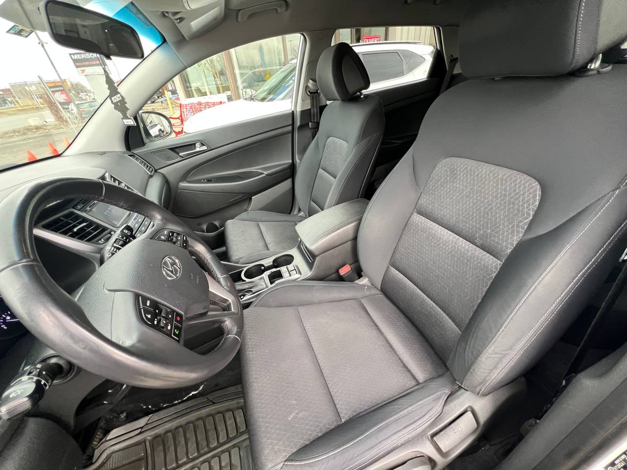 2016 Hyundai Tucson Premium**AWD**CAMERA DE RECUL**SIEGES CHAUFFANTS**MAGS**SIEGES CHAUFFANTS ARRIERE**Alerte d'angle Mort** Image principale