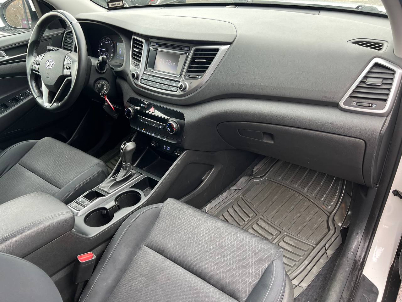 2016 Hyundai Tucson Premium**AWD**CAMERA DE RECUL**SIEGES CHAUFFANTS**MAGS**SIEGES CHAUFFANTS ARRIERE**Alerte d'angle Mort** Image principale