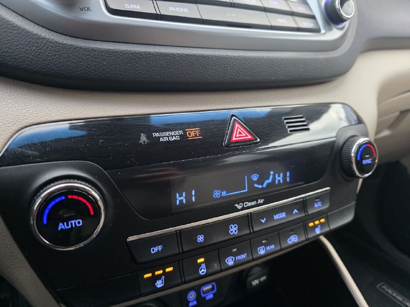 2016 Hyundai Tucson Luxury Main Image