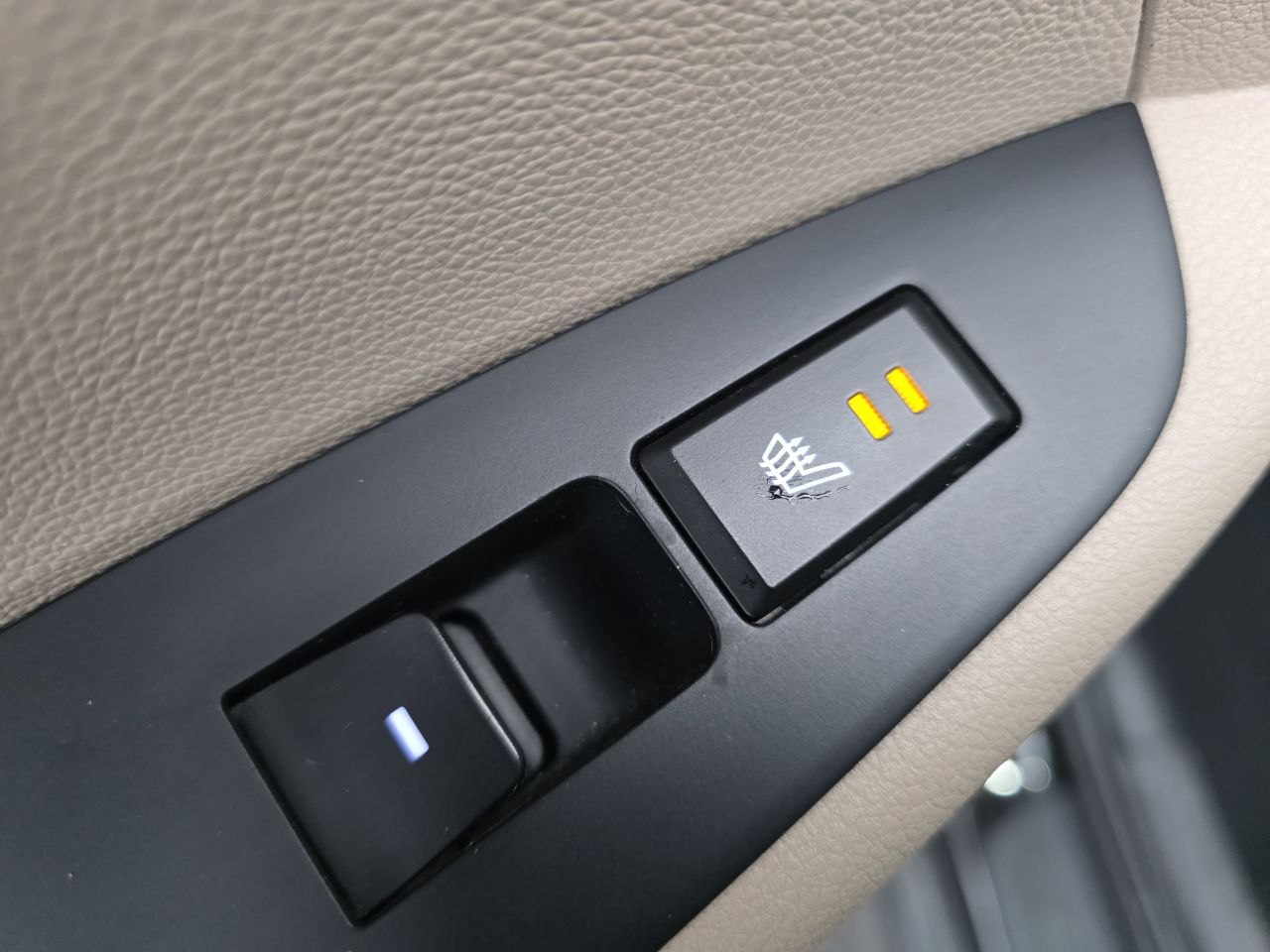 2016 Hyundai Tucson Luxury Main Image