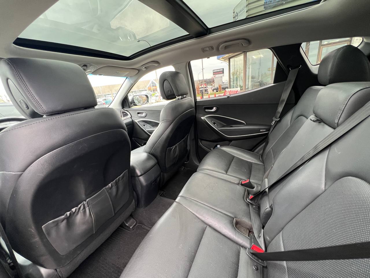 2017 Hyundai Santa Fe Sport SE**AWD**TOIT OUVRANT PANORAMIQUE**SIEGE EN CUIR**CAMERA DE RECUL**SIEGES CHAUFFNATS AVANT ET ARRIERE**Volant Chauffant**Alerte d'angle Mort**MAGS** Image principale