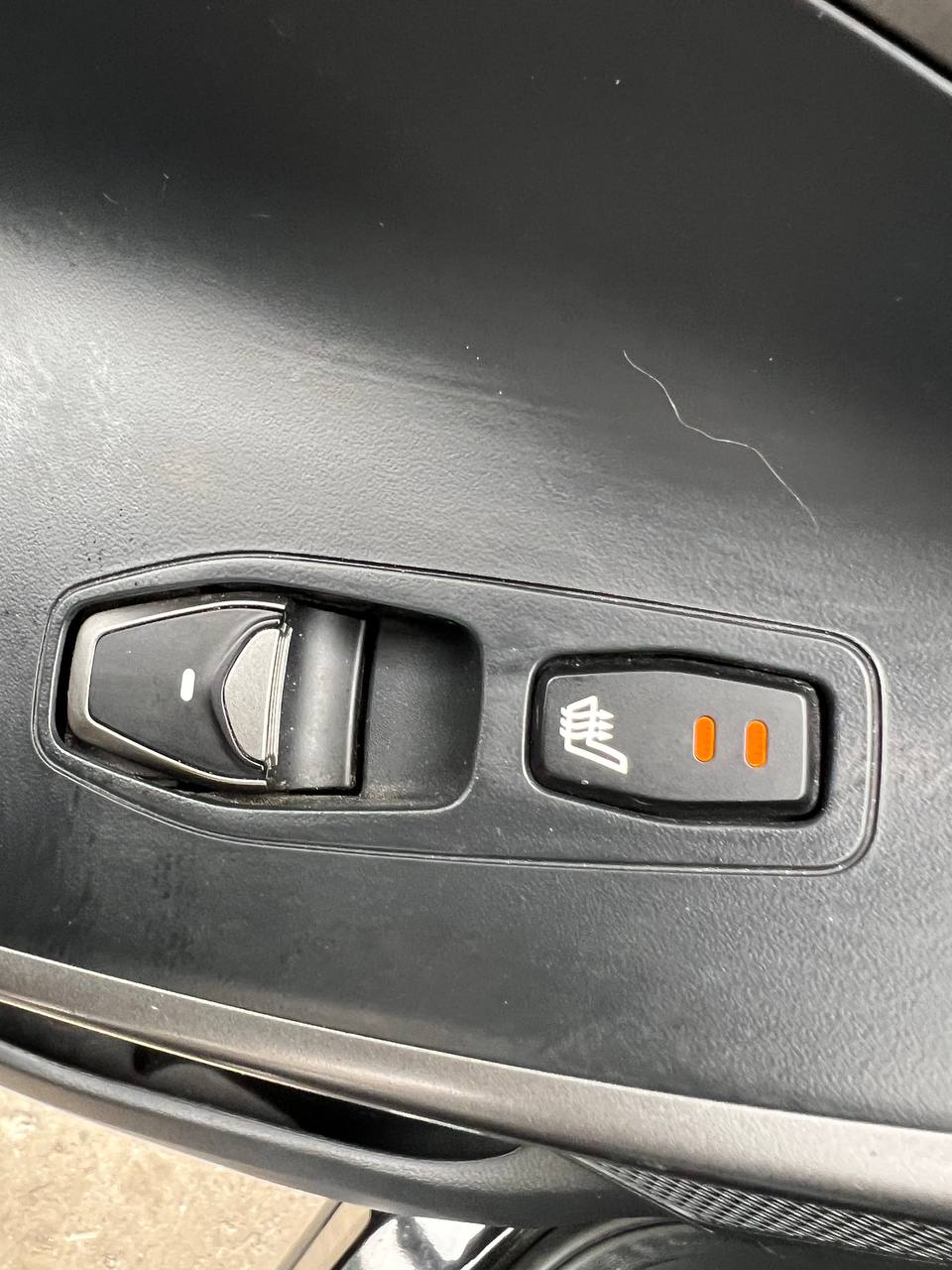 2017 Hyundai Santa Fe Sport SE**AWD**TOIT OUVRANT PANORAMIQUE**SIEGE EN CUIR**CAMERA DE RECUL**SIEGES CHAUFFNATS AVANT ET ARRIERE**Volant Chauffant**Alerte d'angle Mort**MAGS** Image principale