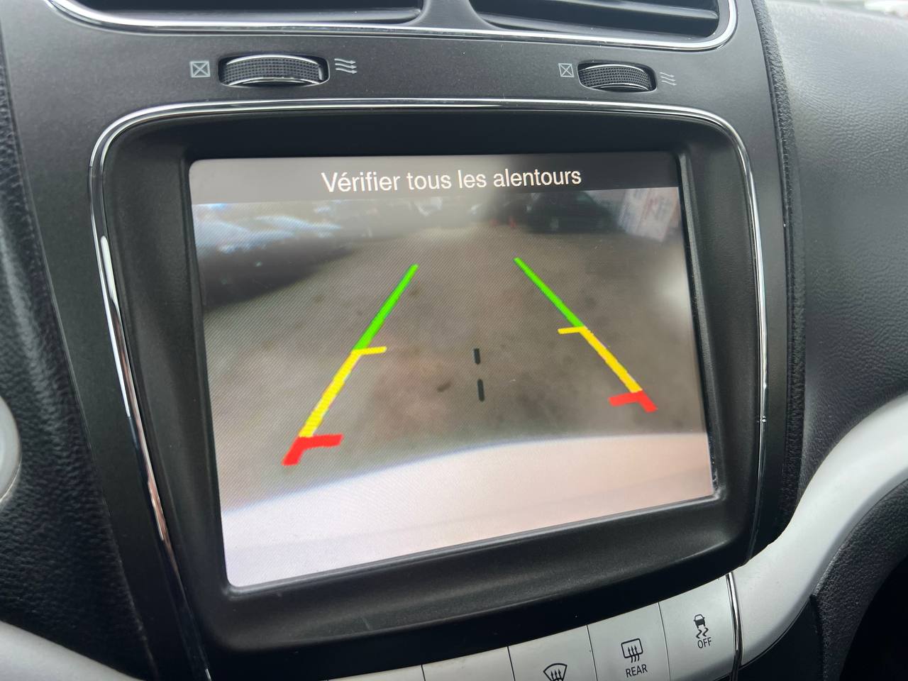 2017 Dodge Journey SXT**TOIT OUVRANT**CAMERA DE RECUL**SIEGES CHAUFFNATS**NAVIGATION**MAGS** Image principale