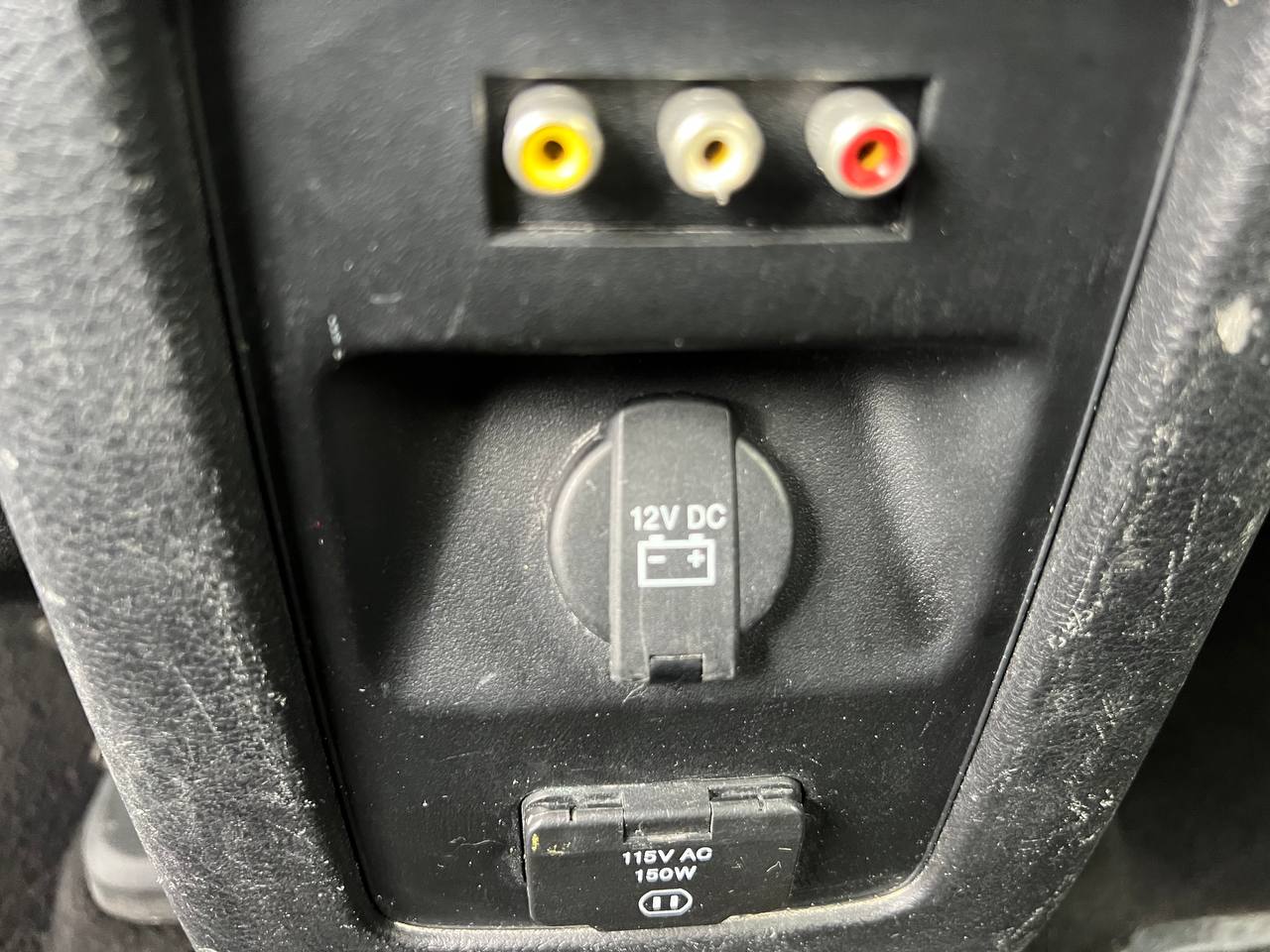 2017 Dodge Journey SXT**TOIT OUVRANT**CAMERA DE RECUL**SIEGES CHAUFFNATS**NAVIGATION**MAGS** Image principale