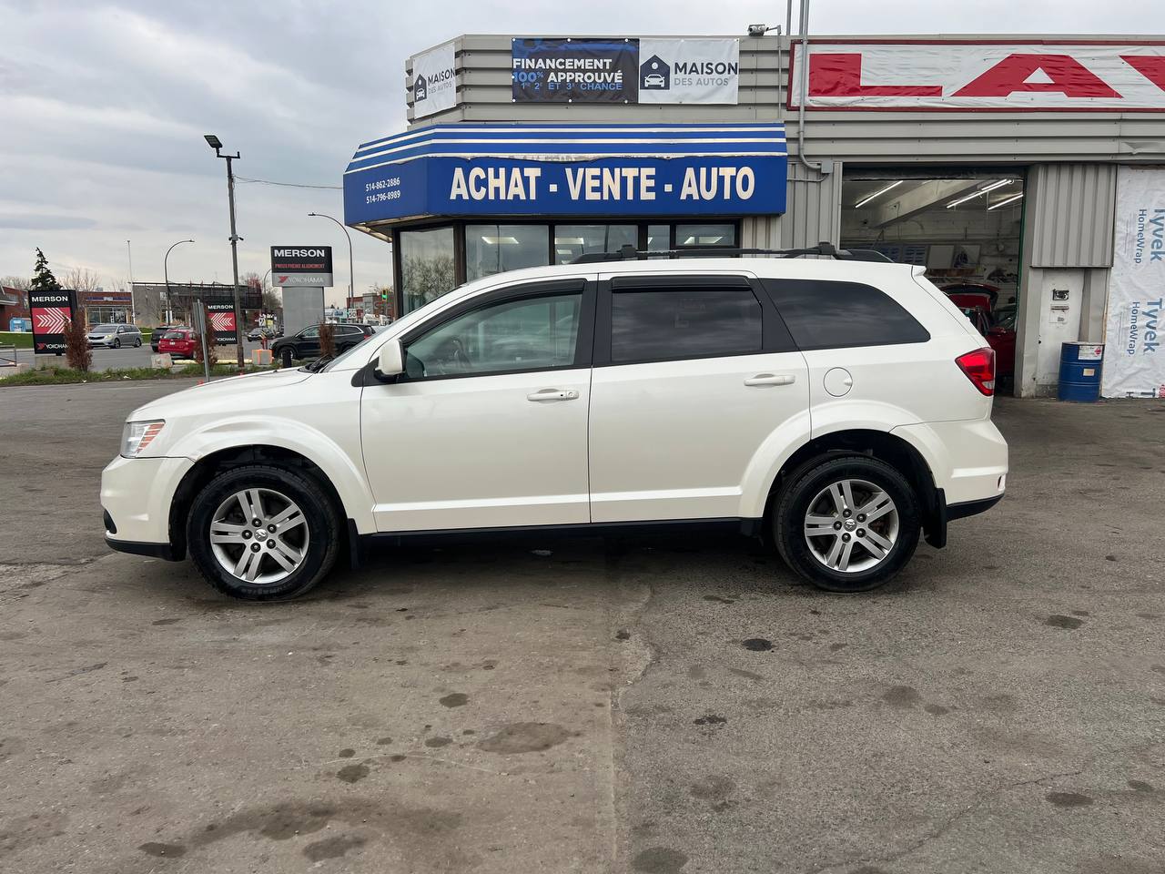 2017 Dodge Journey SXT**TOIT OUVRANT**CAMERA DE RECUL**SIEGES CHAUFFNATS**NAVIGATION**MAGS** Image principale