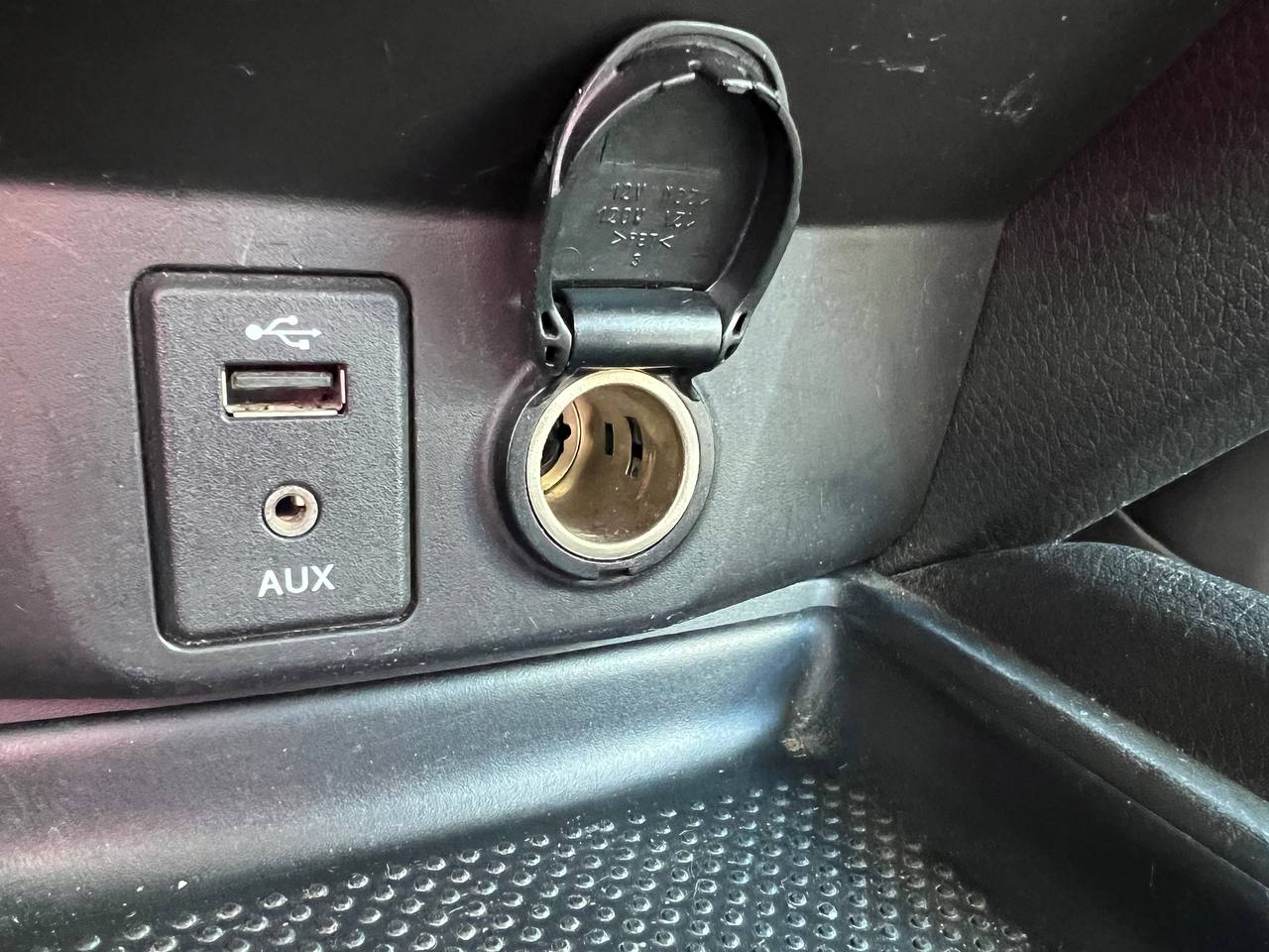 2015 Nissan Rogue SV**AWD**TOIT OUVRANT PANORAMIQUE**CAMERA DE RECULE**SIEGES CHAUFFNATS**Mags** Image principale