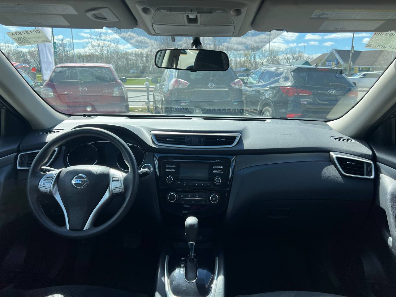 2015 Nissan Rogue SV**AWD**TOIT OUVRANT PANORAMIQUE**CAMERA DE RECULE**SIEGES CHAUFFNATS**Mags** Image principale