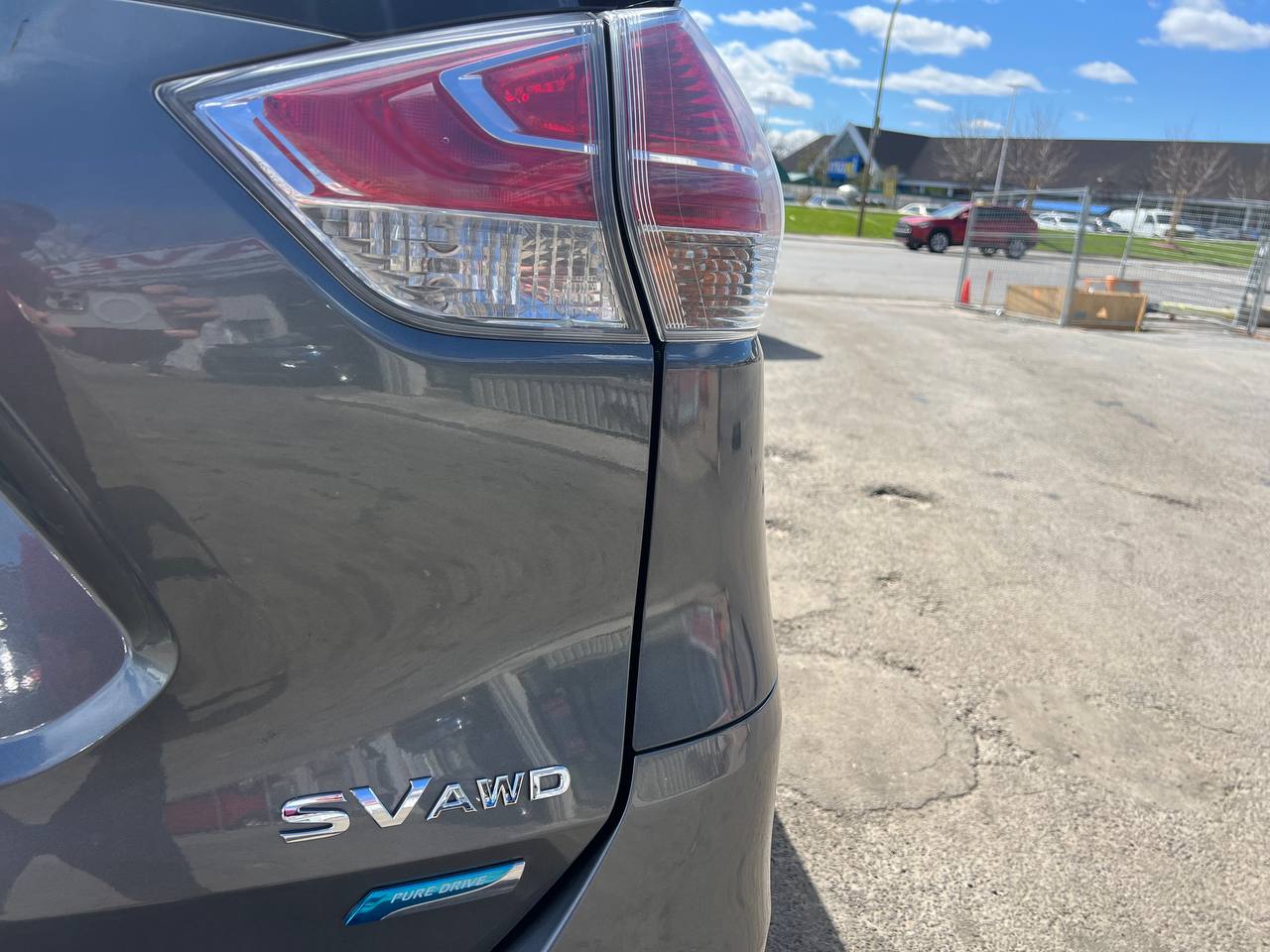 2015 Nissan Rogue SV**AWD**TOIT OUVRANT PANORAMIQUE**CAMERA DE RECULE**SIEGES CHAUFFNATS**Mags** Image principale