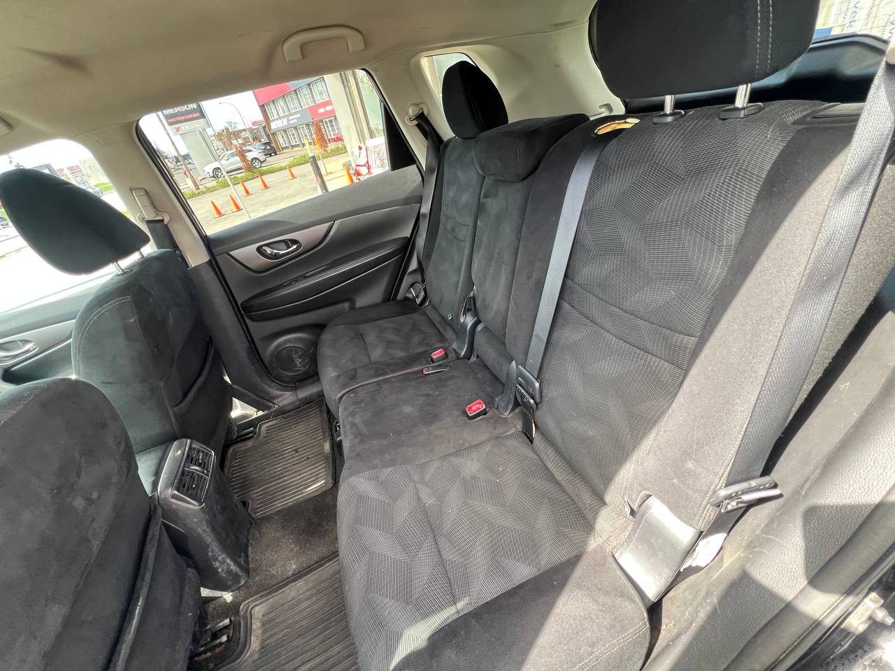 2016 Nissan Rogue SV**AWD**CAMERA DE RECULE**SIEGES CHAUFFNATS**Mags** Image principale
