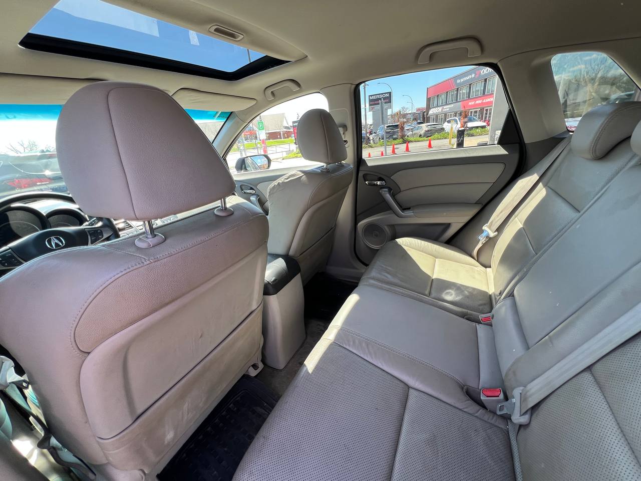 2010 Acura RDX Tech Pkg**AWD**Jamais Accidentee**TOIT OUVRANT**SIEGES CHAUFFNATS**SIEGES EN CUIR**Navigation**Mags** Image principale