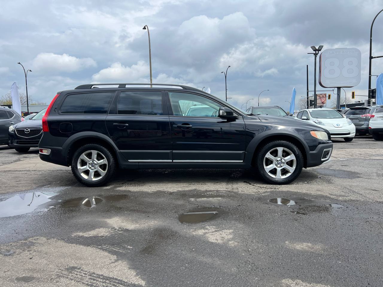 2009 Volvo XC70 3.2L**AWD**TOIT OUVRANT**SIEGES CHAUFFNATS**CUIR**PUSH TO STRAT** Image principale