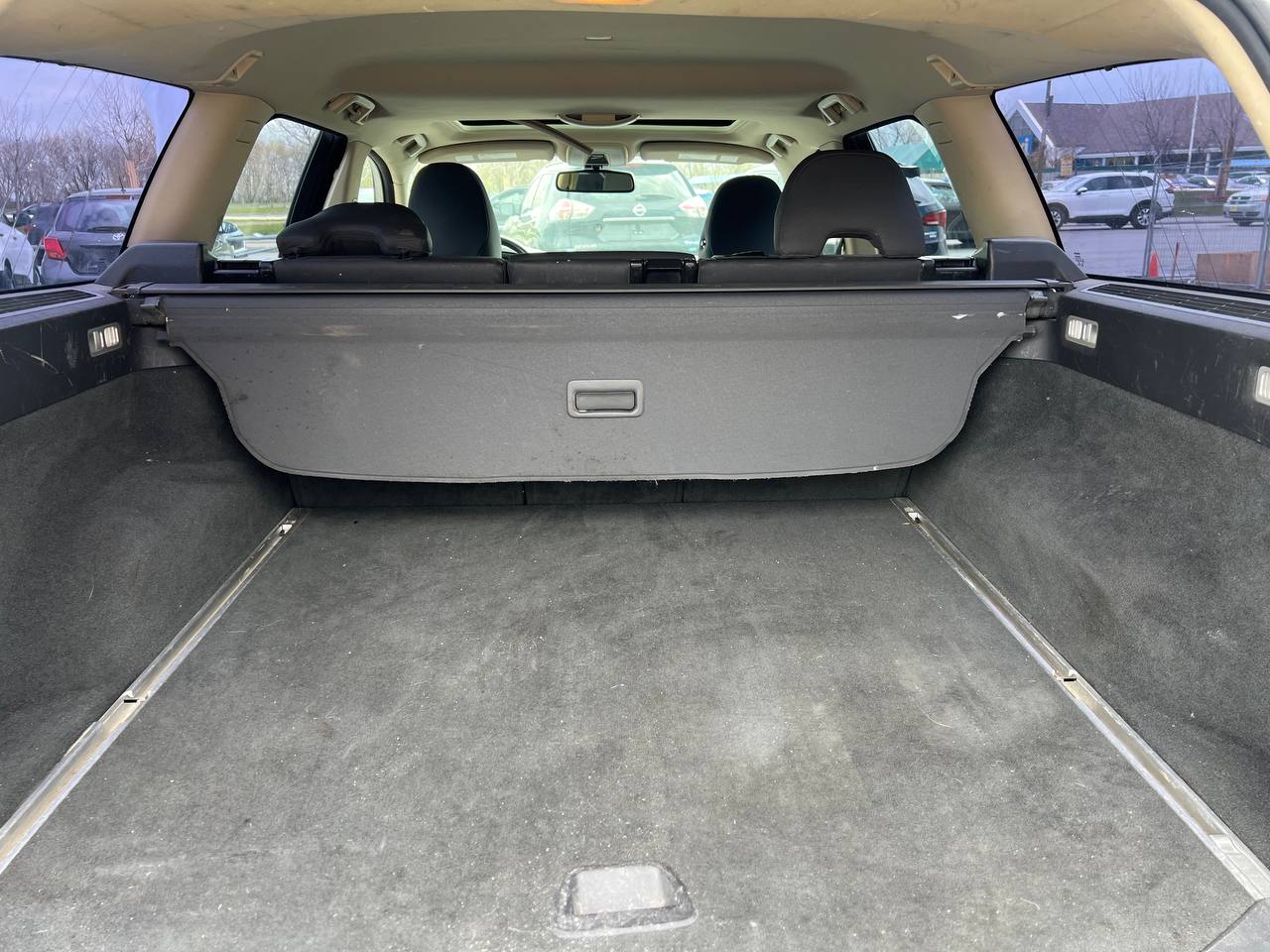 2009 Volvo XC70 3.2L**AWD**TOIT OUVRANT**SIEGES CHAUFFNATS**CUIR**PUSH TO STRAT** Image principale