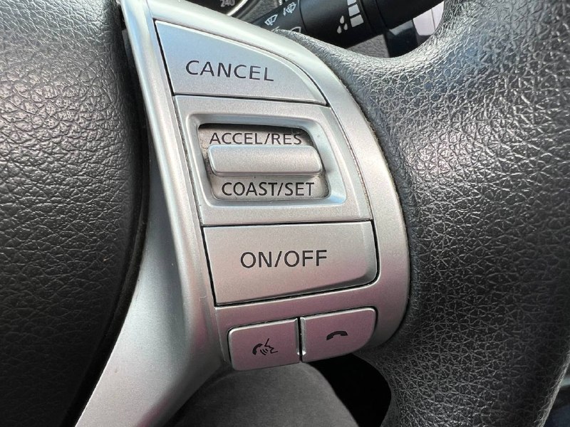 2014 Nissan Rogue SV**AWD**TOIT OUVRANT PANORAMIQUE**CAMERA DE RECULE**SIEGES CHAUFFNATS** Image principale