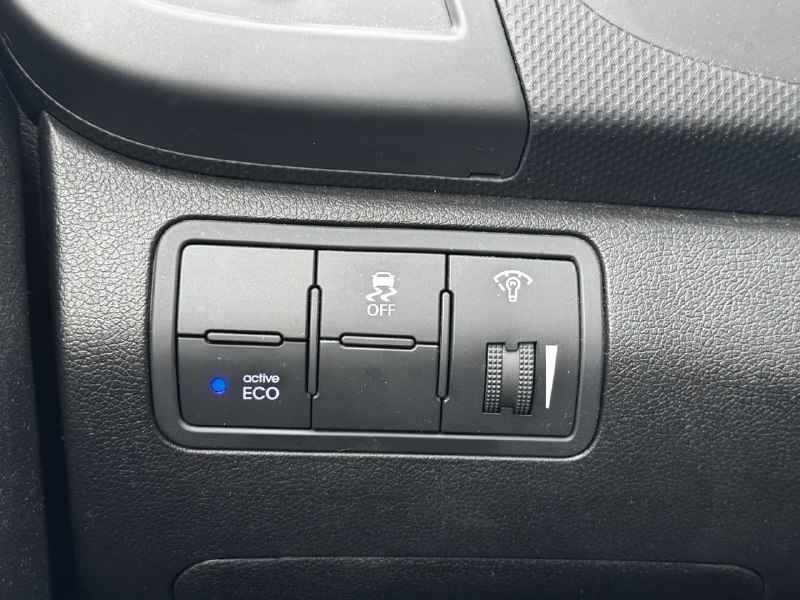 2014 Hyundai Accent GL**TRES BAS KILOMETRAGE**SIEGES CHAUFFNATS**PRIX EN SPECIAL** Image principale