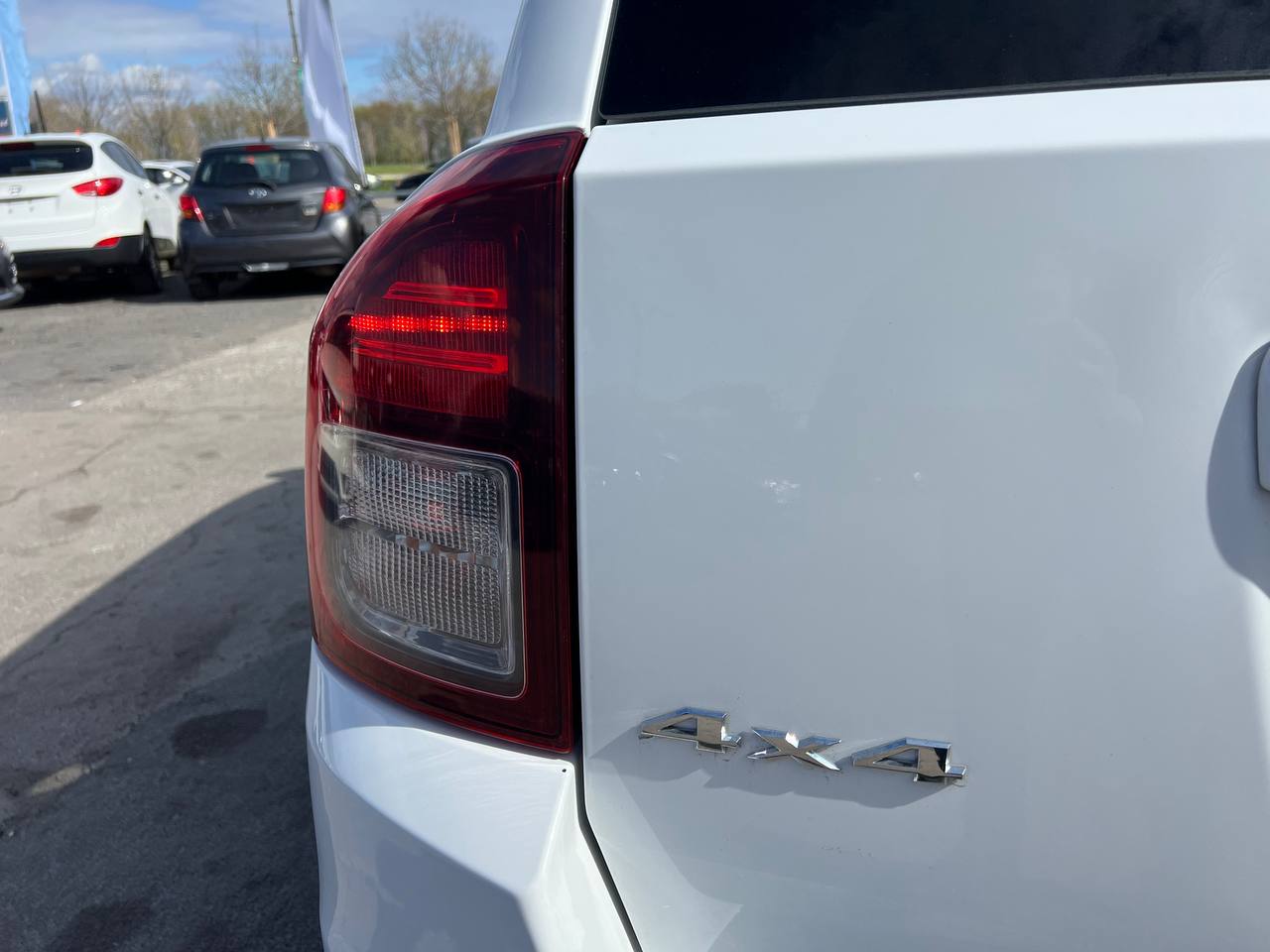 2016 Jeep Compass High Altitude**CERTIFIÉE SAAQ**4X4**Toit Ouvrant**CAMERA DE RECUL**Sieges en Cuir**SIEGES CHAUFFANTS**MAGS**Tres Bien Entretenu** Main Image