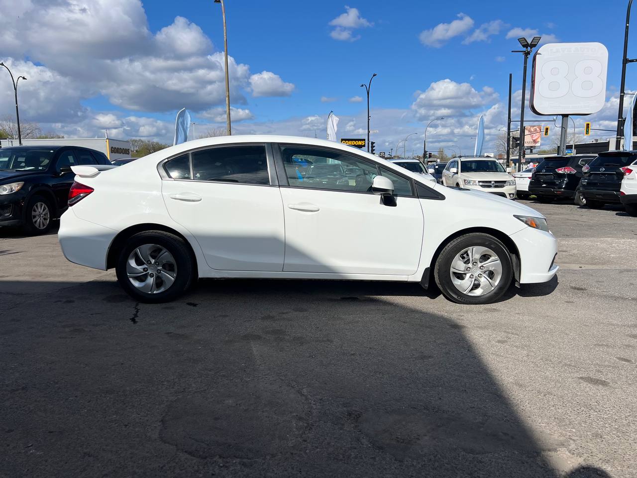 2013 Honda Civic LX **SIÈGES CHAUFFANTS**MODE ECO** Image principale