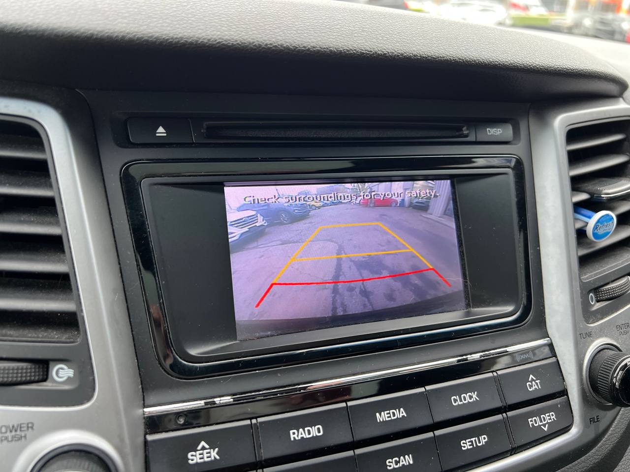 2017 Hyundai Tucson SE**Jamais Accidentee**SAAQ Certifie**TOIT OUVRANT PANORAMIQUE**SIEGE EN CUIR**CAMERA DE RECUL**SIEGES CHAUFFNATS AVANT ET ARRIERE**Volant Chauffant**Alerte d'angle Mort**MAGS** Image principale