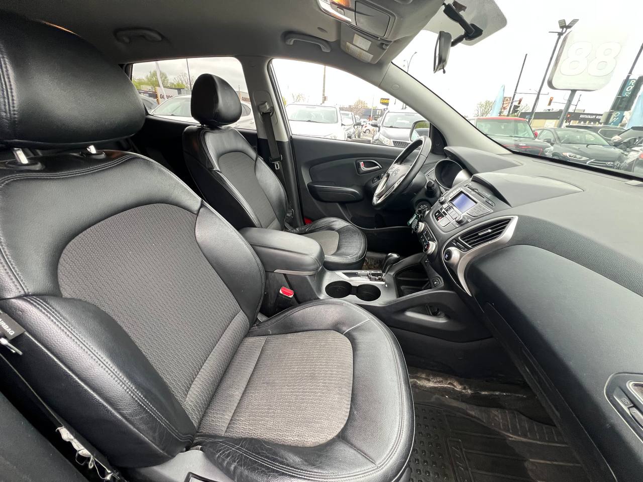 2012 Hyundai Tucson GLS**SIEGE EN CUIR**SIEGES CHAUFFNATS**Mags** Image principale