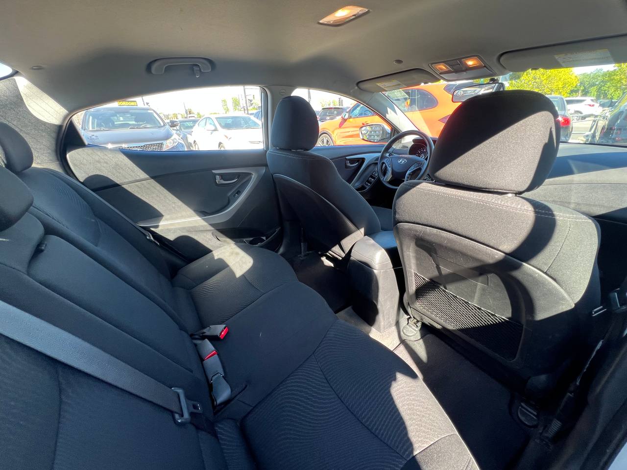 2015 Hyundai Elantra GL**SAAQ Certifie**Jamais Accidentee**SIEGES CHAUFFANTS** Image principale
