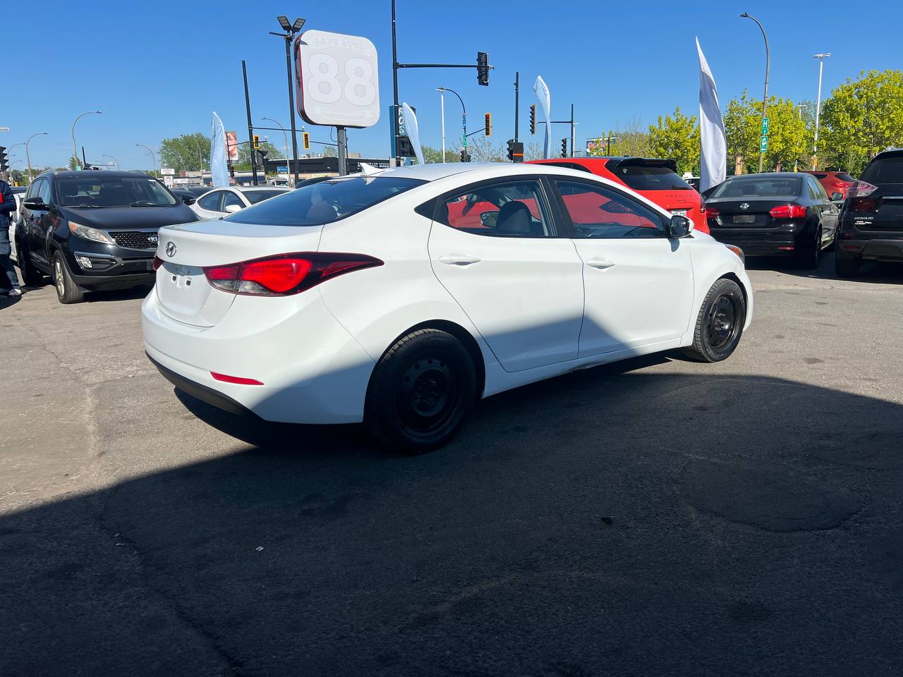 2015 Hyundai Elantra GL**SAAQ Certifie**Jamais Accidentee**SIEGES CHAUFFANTS** Image principale