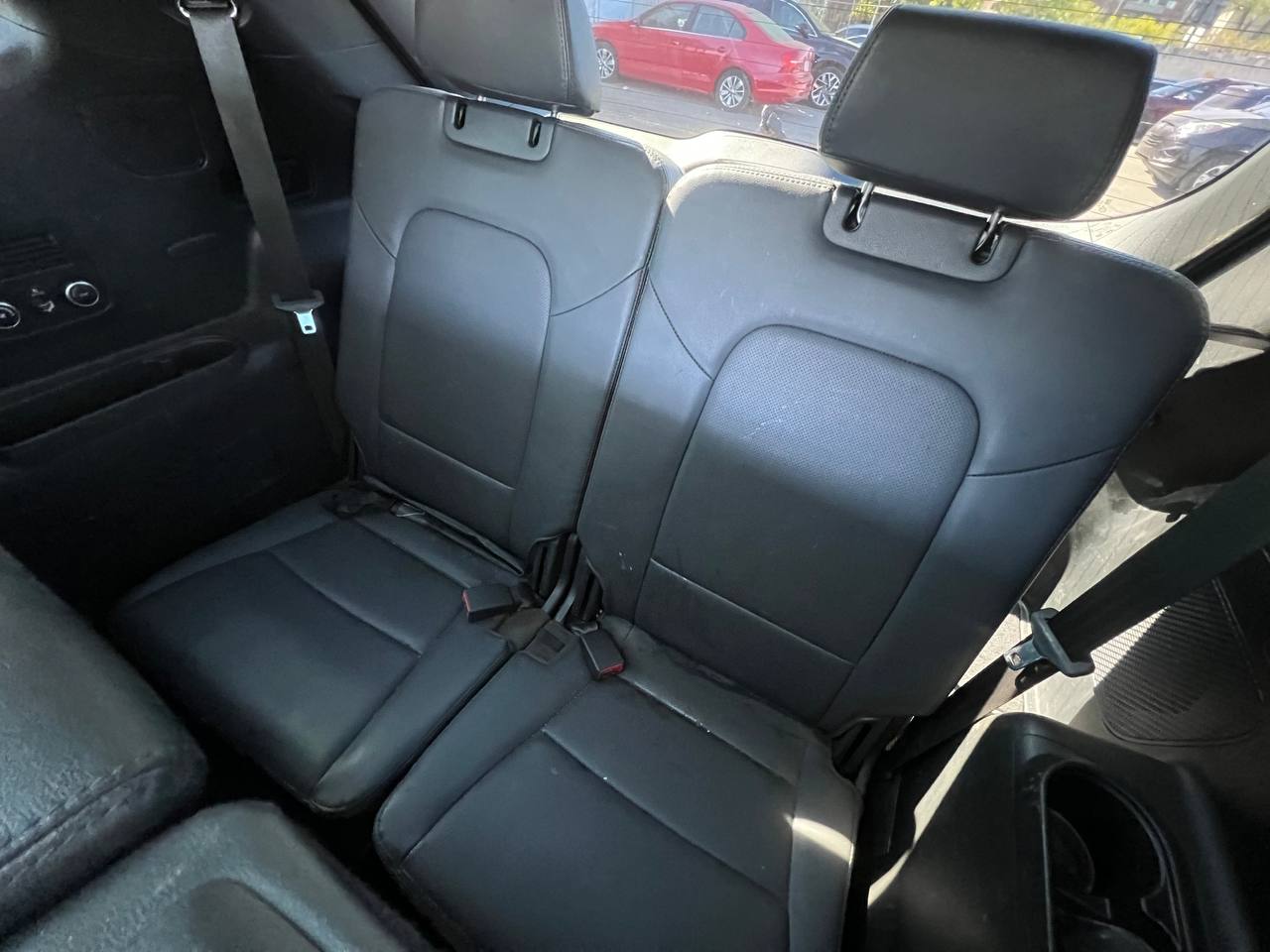 2017 Hyundai Santa Fe XL Limited XL**7 PASSAGERS**JAMAIS ACCIDENTEE**SAAQ CERTIFIEE**AWD**TOIT PANORAMIQUE**CAMERA DE RECUL**VOLANT CHAUFFANT**SIEGES CHAUFFANTS** Image principale