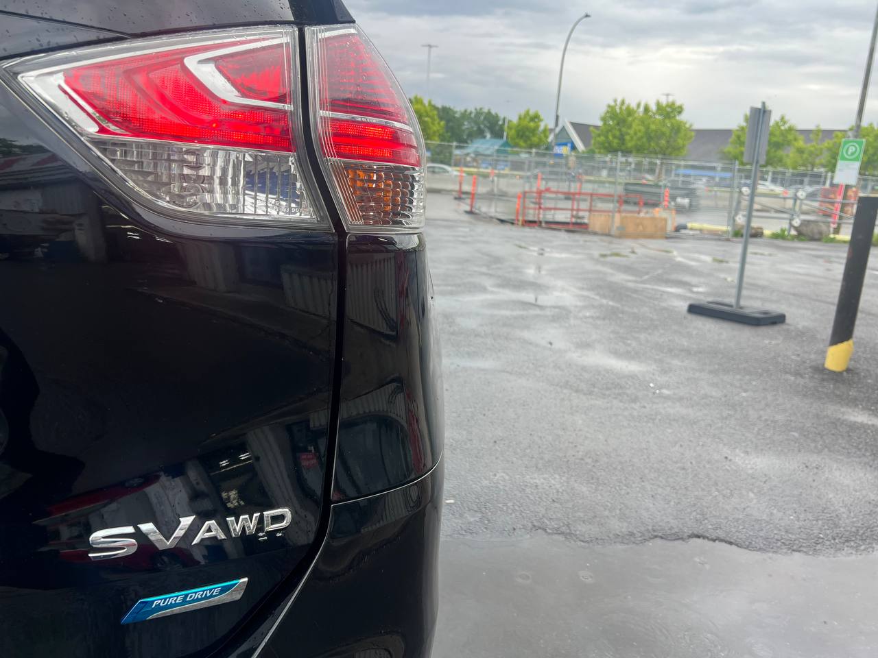 2014 Nissan Rogue SV**AWD**JAMAIS ACCIDENTEE**SAAQ CERTIFIEE**TOIT PANORAMIQUE**CAMERA DE RECUL**SIEGES CHAUFFANTS**MAGS** Image principale