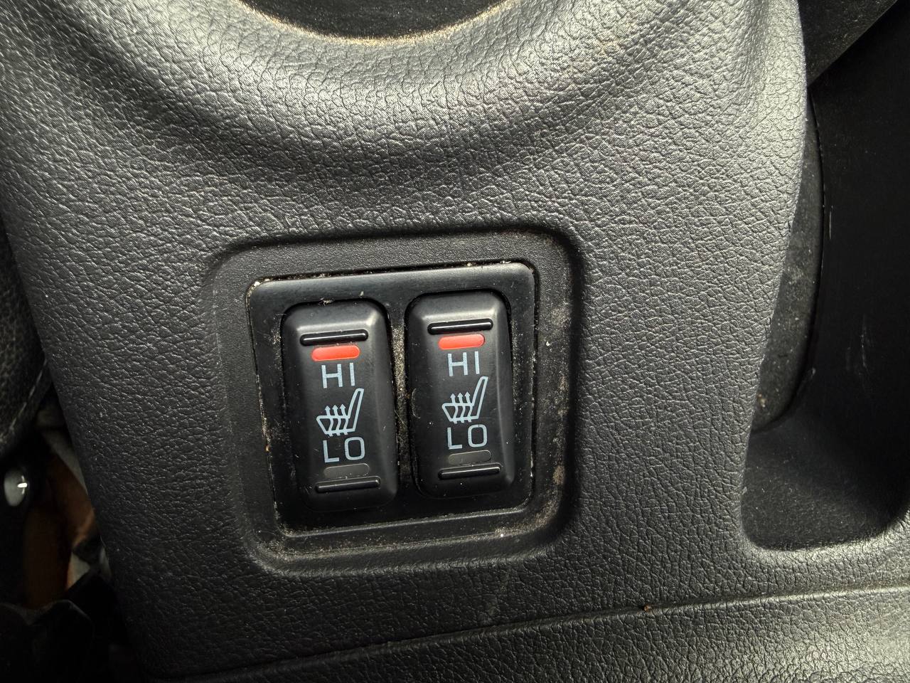 2015 Mitsubishi Outlander **GT**JAMAIS ACCIDENTEE**7 PASSAGERS**CUIR**NAVI**CAMERA DE RECUL**SIEGES CHAIFFANTS**MAGS** Image principale
