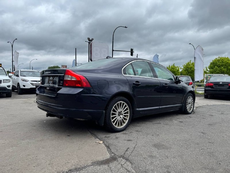 2008 Volvo S80 S80 3.2 AWD **TOIT OUVRANT**SIÈGES VENTILLÉS & CHAUFFANTS**CUIR**DÉTECTEUR D'ANGLES MORTS**PUSH TO START**KEYLESS ENTRY**RÉGULATEUR DE VITESSE ADAPTATIF**SIÈGES ÉLÉCTRIQUES** Image principale