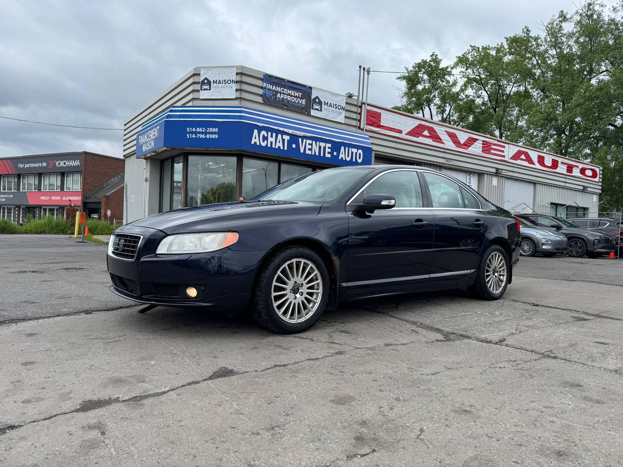 2008 Volvo S80 S80 3.2 AWD **TOIT OUVRANT**SIÈGES VENTILLÉS & CHAUFFANTS**CUIR**DÉTECTEUR D'ANGLES MORTS**PUSH TO START**KEYLESS ENTRY**RÉGULATEUR DE VITESSE ADAPTATIF**SIÈGES ÉLÉCTRIQUES** Image principale