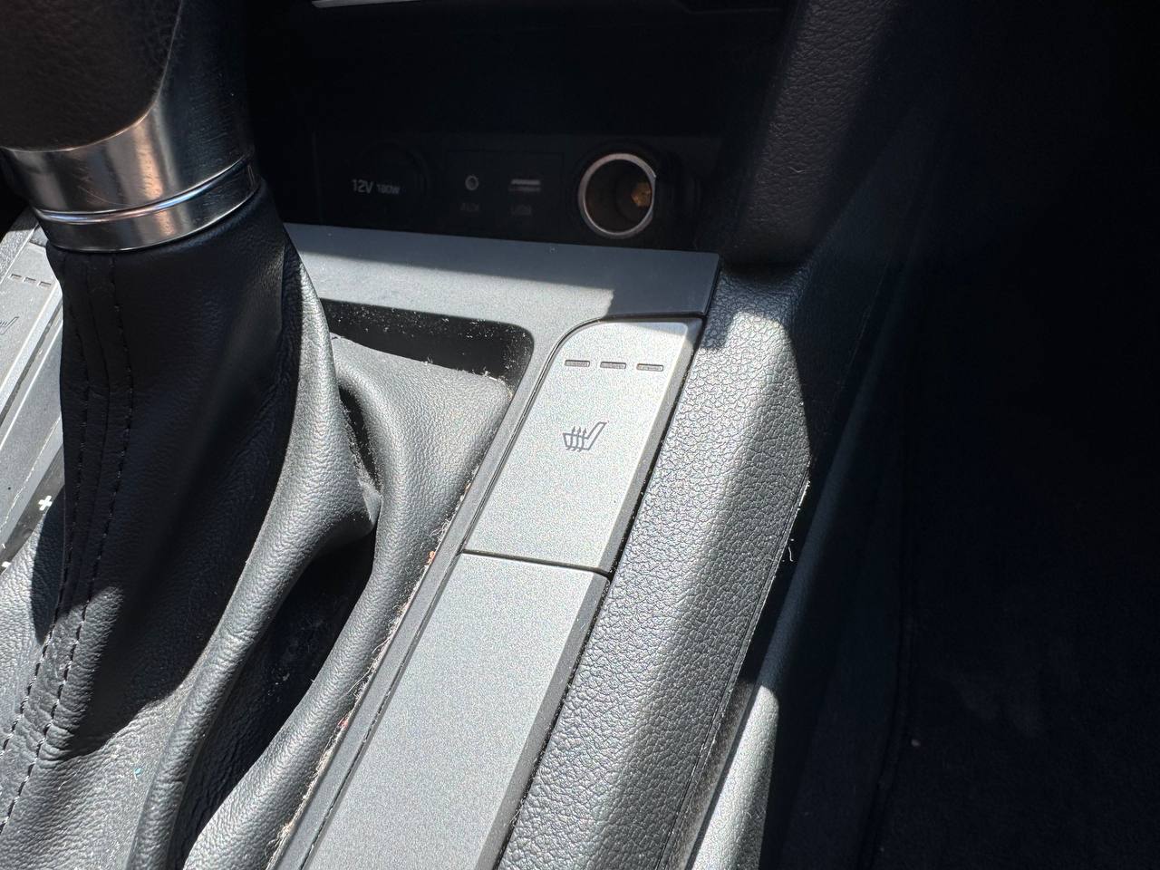 2017 Hyundai Elantra LE Image principale