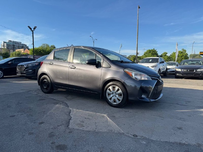 2016 Toyota Yaris LE**Jamais Accidente** Image principale