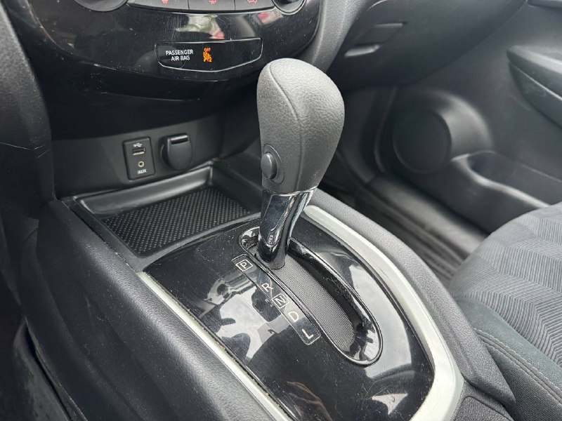2016 Nissan Rogue S AWD **CAMERA DE RECUL**MODE ECO** Financement 1Ère, 2e et 3e chance !! 100% ApprouvÉ Image principale