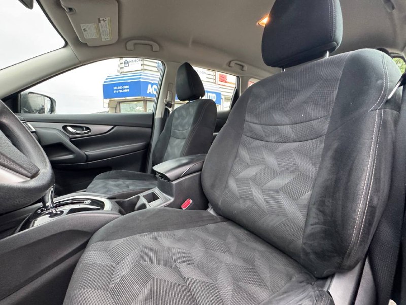 2016 Nissan Rogue S AWD **CAMERA DE RECUL**MODE ECO** Financement 1Ère, 2e et 3e chance !! 100% ApprouvÉ Image principale