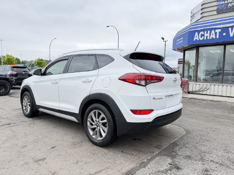 2017 Hyundai Tucson Premium**SAAQ Certifie**CAMERA DE RECUL**ANGLE MORT**SIEGES CHAUFFANTS**Volant Chauffant**MAGS Image principale