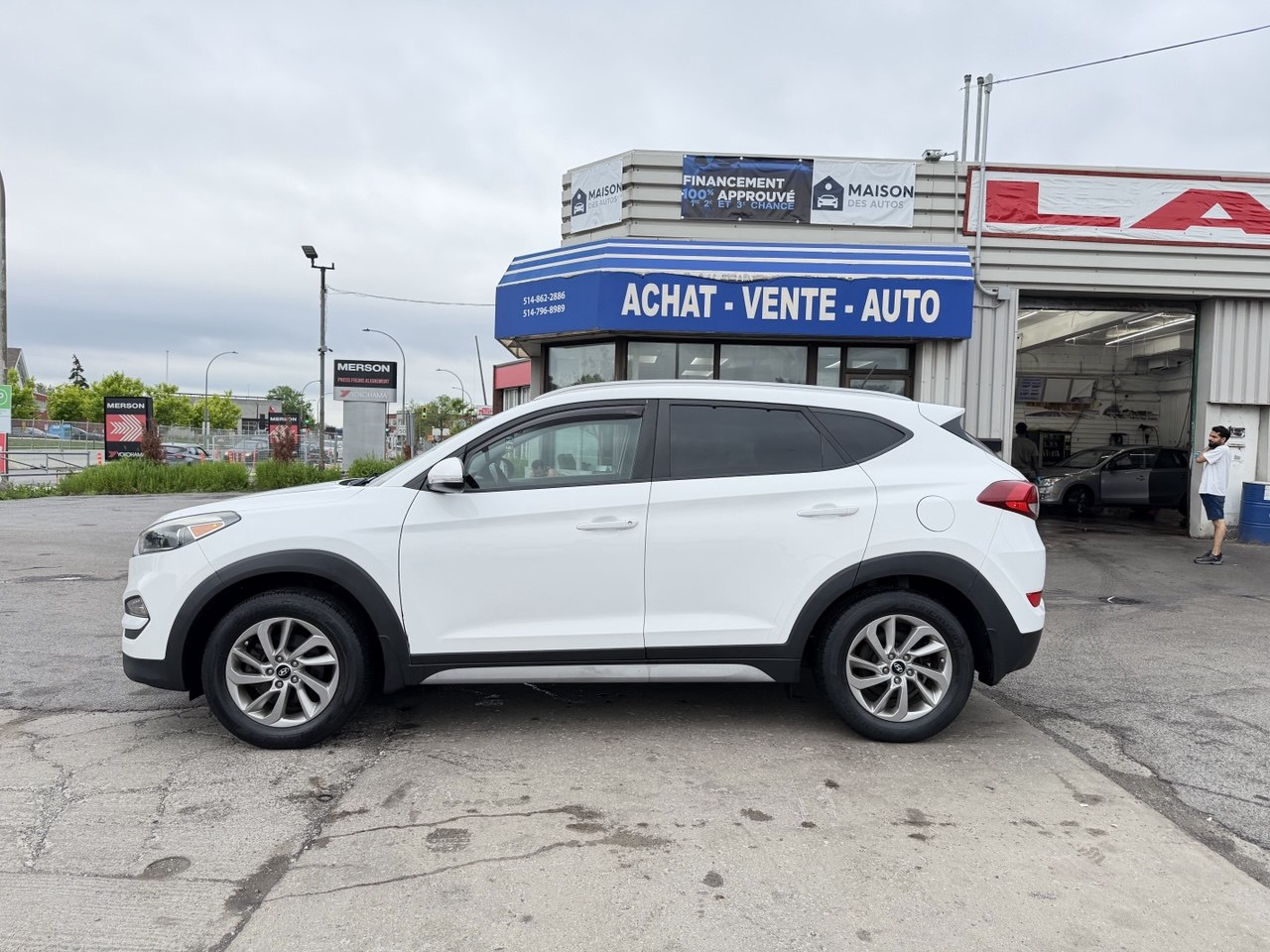2017 Hyundai Tucson Premium**SAAQ Certifie**CAMERA DE RECUL**ANGLE MORT**SIEGES CHAUFFANTS**Volant Chauffant**MAGS Image principale