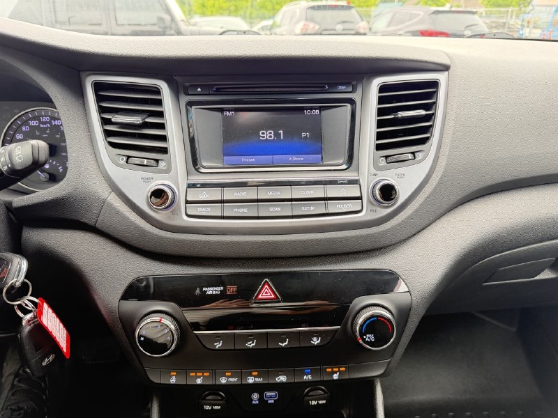 2017 Hyundai Tucson Premium**SAAQ Certifie**CAMERA DE RECUL**ANGLE MORT**SIEGES CHAUFFANTS**Volant Chauffant**MAGS Image principale