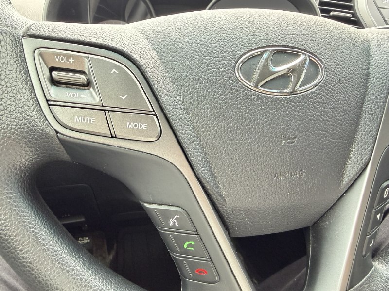2016 Hyundai Santa Fe Sport JAMAIS ACCIDENTEE**SAAQ CERTIFIEE**UNE SEULE PROPRIO**2.4L**SIEGES CHAUFFANTS**MAGS**EN SPECIAL** Image principale