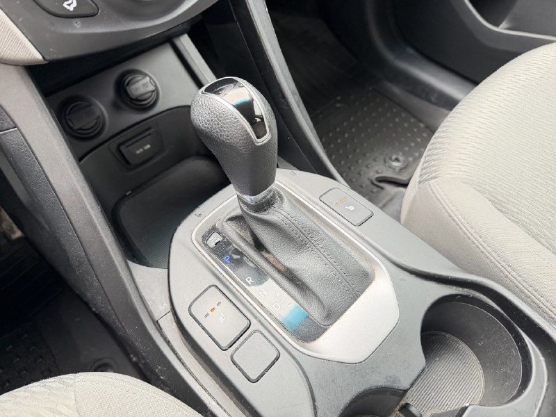 2016 Hyundai Santa Fe Sport JAMAIS ACCIDENTEE**SAAQ CERTIFIEE**UNE SEULE PROPRIO**2.4L**SIEGES CHAUFFANTS**MAGS**EN SPECIAL** Image principale
