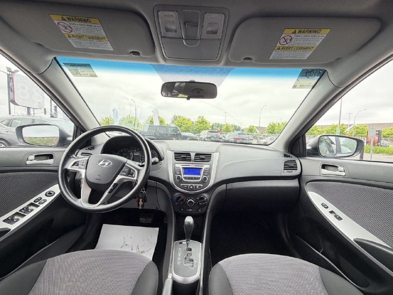 2014 Hyundai Accent GL**TRES BAS KILOMETRAGE**SIEGES CHAUFFNATS**PRIX EN SPECIAL** Image principale