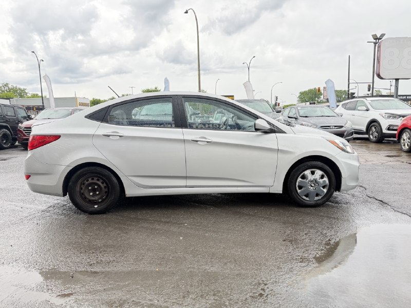 2014 Hyundai Accent L**PAS DE ROUILLE**BONNE CONDITION** Image principale