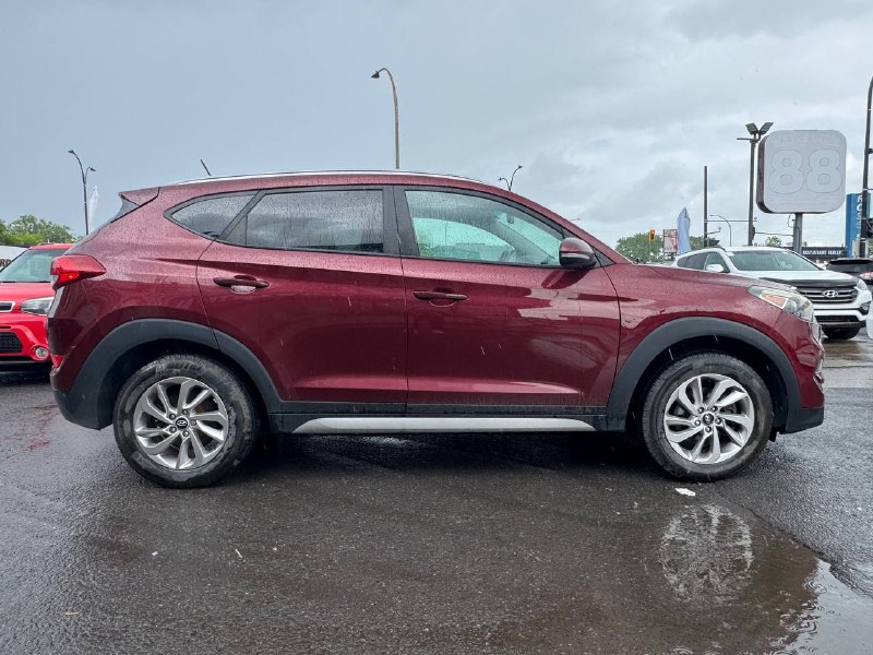 2017 Hyundai Tucson Premium **CamÉra de Recul**Volant Chauffant**SIEGES CHAUFFNATS AVANT ET ARRIERE**ANGLE MORT**MAGS** Image principale
