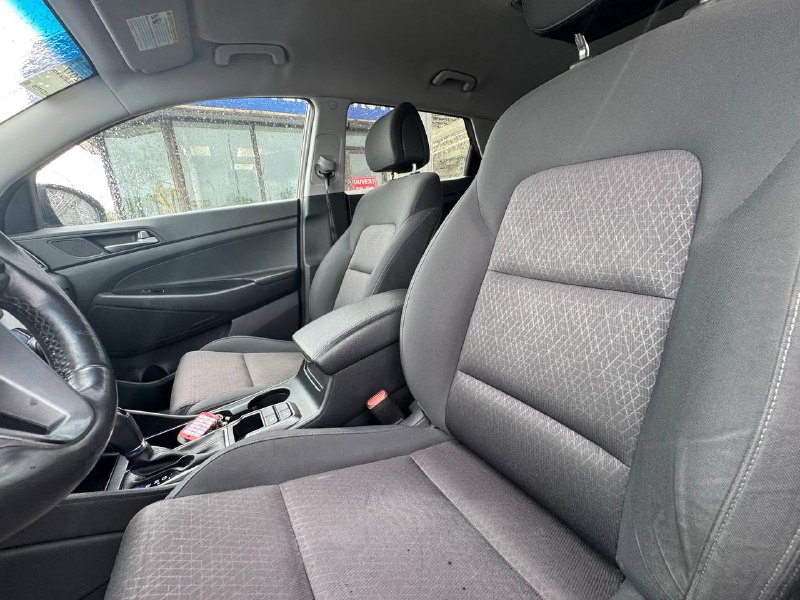 2017 Hyundai Tucson Premium **CamÉra de Recul**Volant Chauffant**SIEGES CHAUFFNATS AVANT ET ARRIERE**ANGLE MORT**MAGS** Image principale