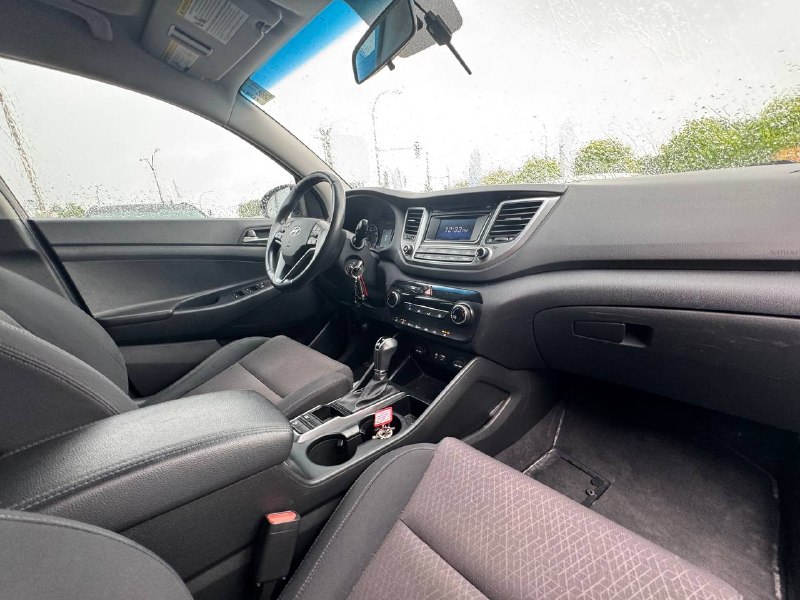 2017 Hyundai Tucson Premium **CamÉra de Recul**Volant Chauffant**SIEGES CHAUFFNATS AVANT ET ARRIERE**ANGLE MORT**MAGS** Image principale