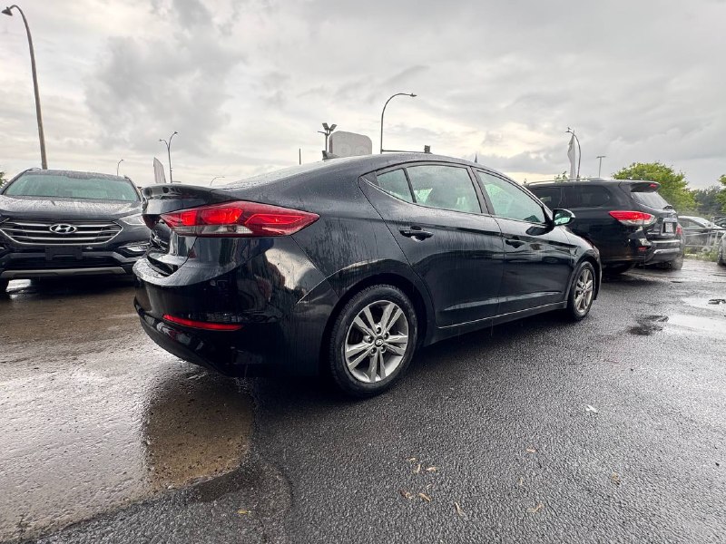 2017 Hyundai Elantra GL Image principale