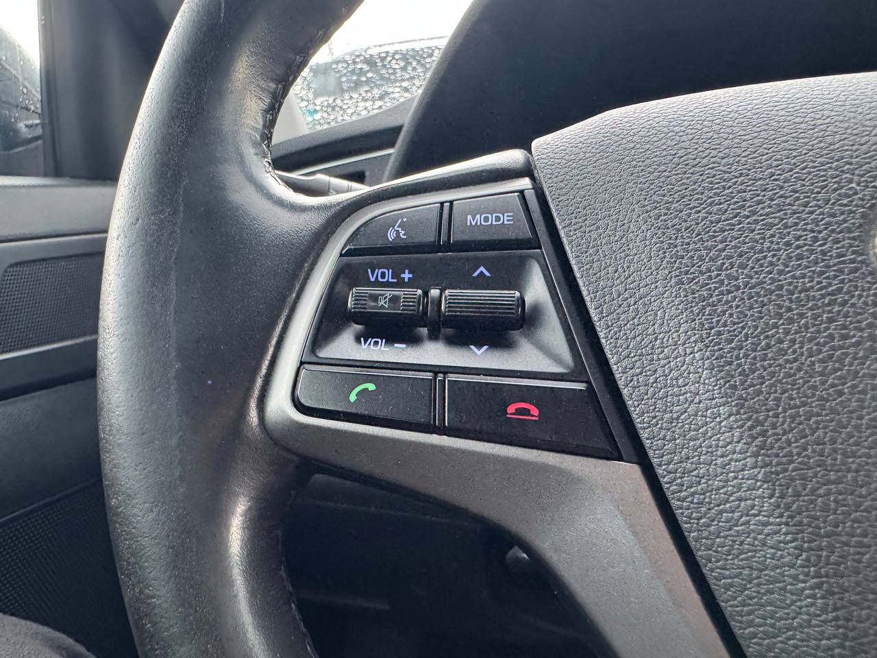 2017 Hyundai Elantra GL Image principale